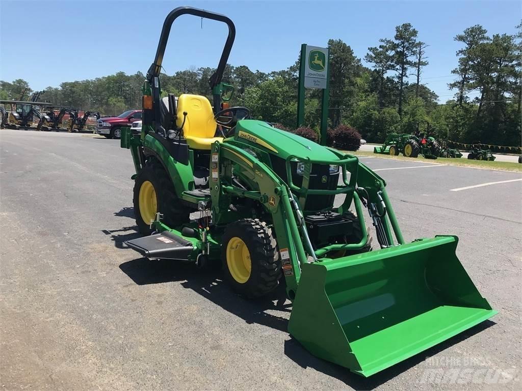 John Deere 2025R Kompakttraktorer