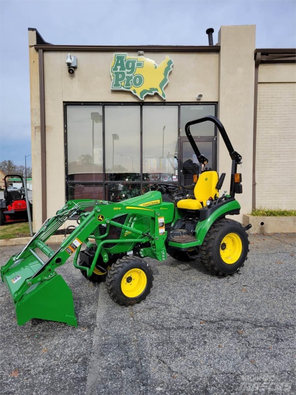 John Deere 2025R Kompakttraktorer
