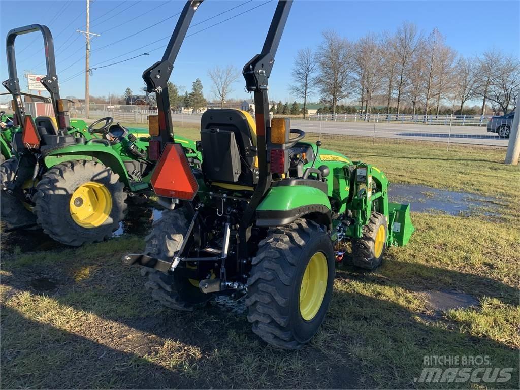 John Deere 2025R Kompakttraktorer