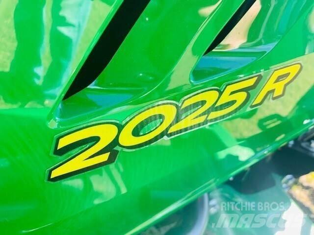 John Deere 2025R Kompakttraktorer