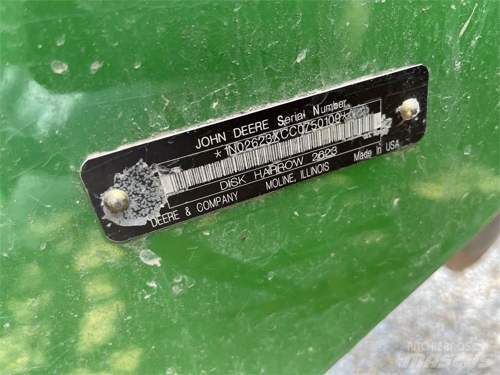 John Deere 2623 Tallriksredskap
