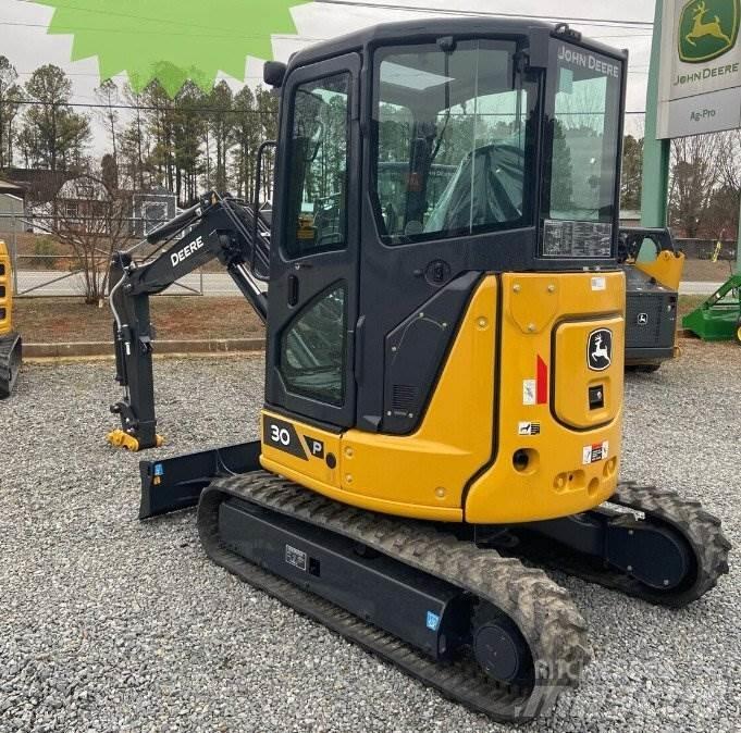 John Deere 30 P Minigrävare < 7t