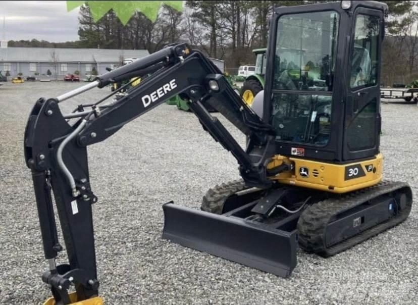 John Deere 30 P Minigrävare < 7t