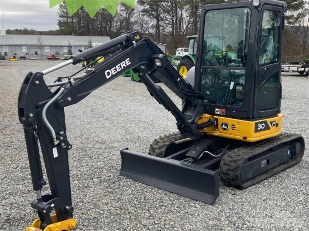 John Deere 30 P Minigrävare < 7t