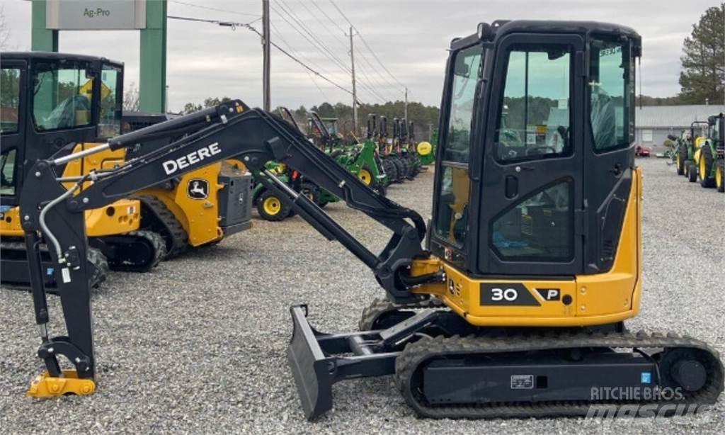 John Deere 30 P Minigrävare < 7t