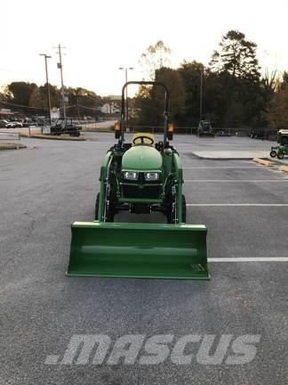 John Deere 3025E Kompakttraktorer