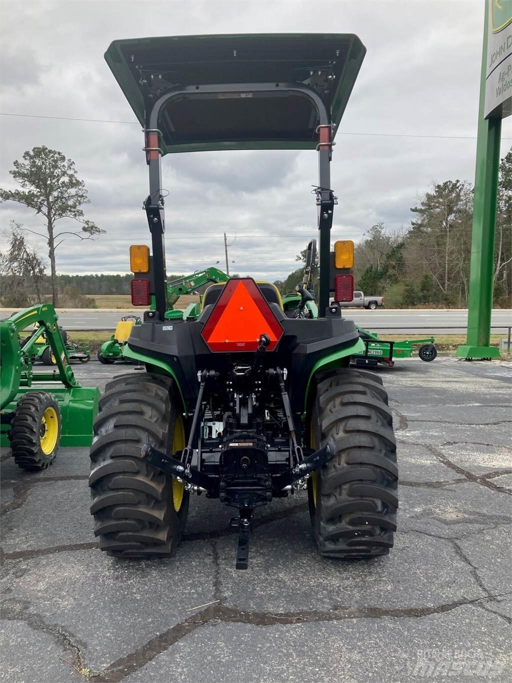 John Deere 3025E Kompakttraktorer