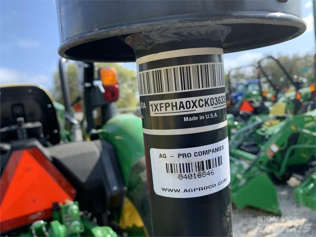 John Deere 3038E Kompakttraktorer