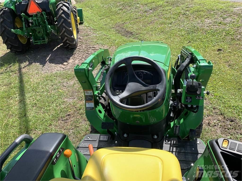 John Deere 3038E Kompakttraktorer