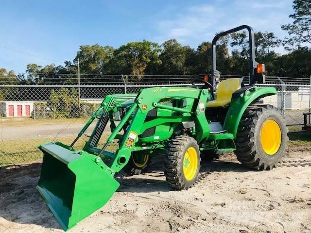 John Deere 3043D Traktorer