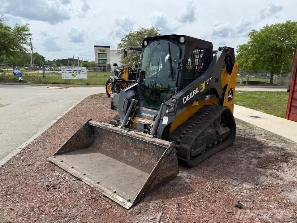 John Deere 317G Minilastare
