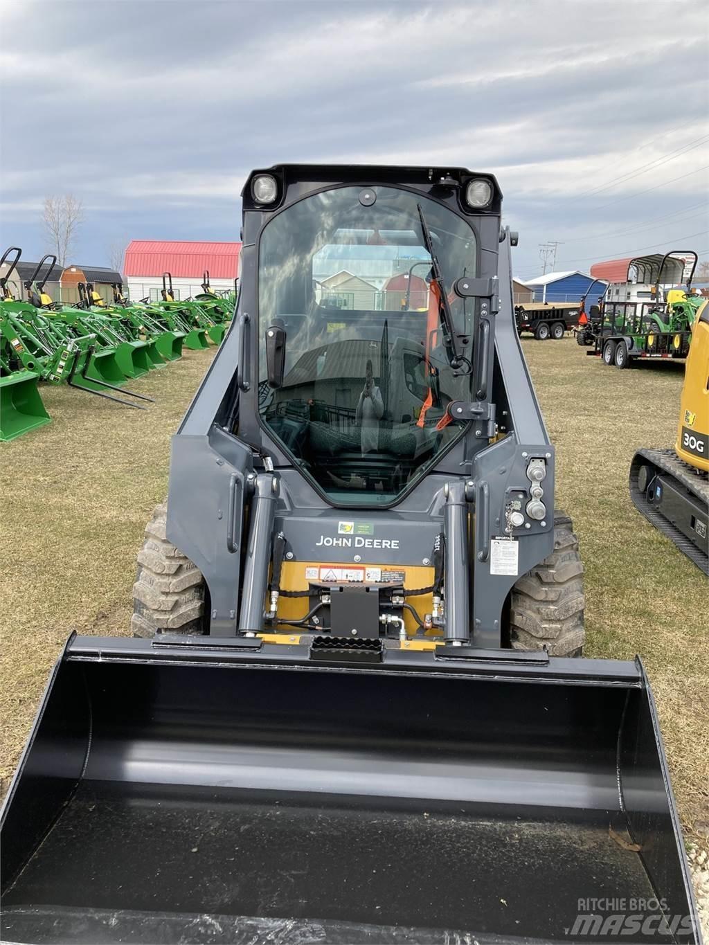 John Deere 318G Kompaktlastare