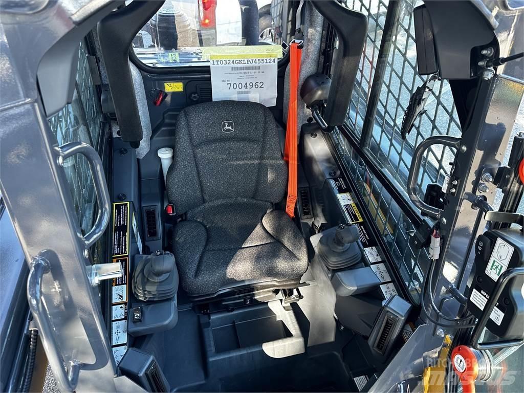 John Deere 324G Kompaktlastare