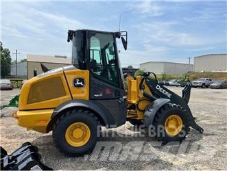 John Deere 324P Hjullastare