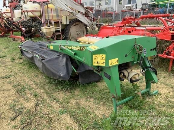 John Deere 328A Slåtterkrossar