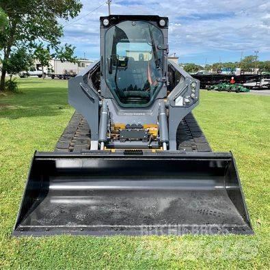 John Deere 331G Minilastare
