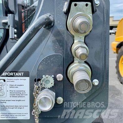 John Deere 331G Minilastare