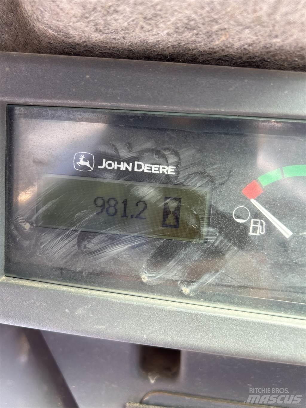 John Deere 331G Minilastare