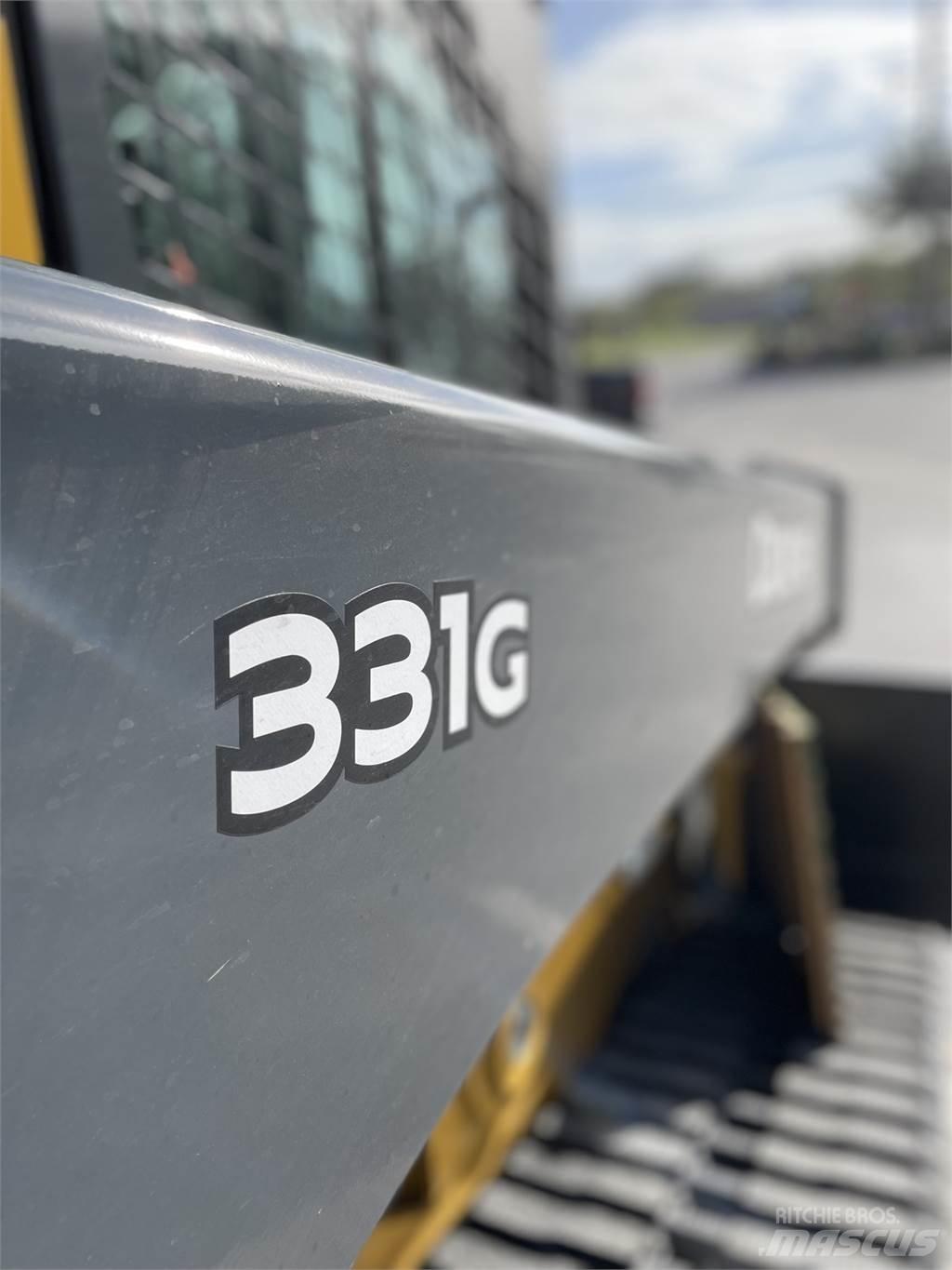 John Deere 331G Kompaktlastare