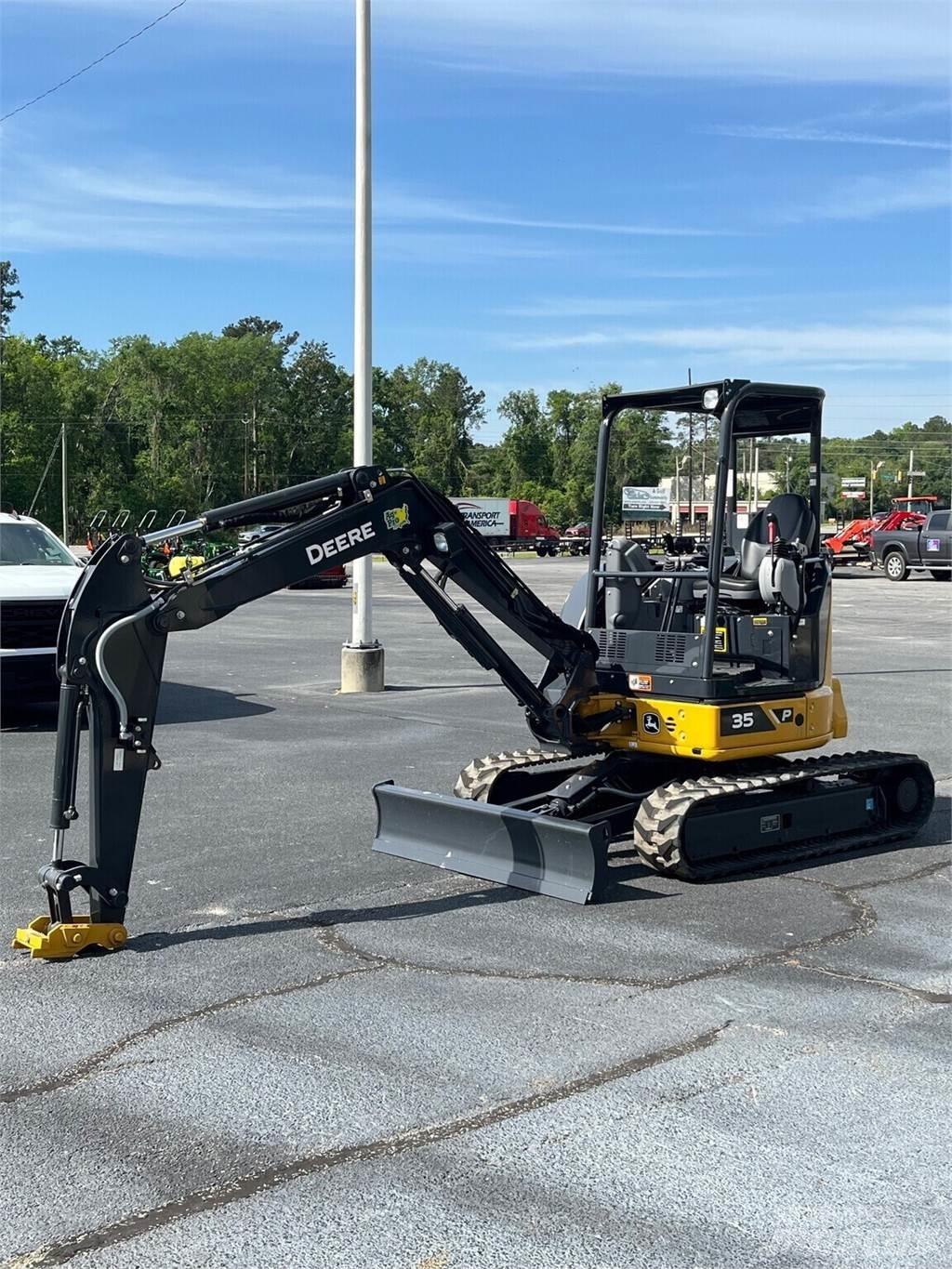 John Deere 35 P Minigrävare < 7t