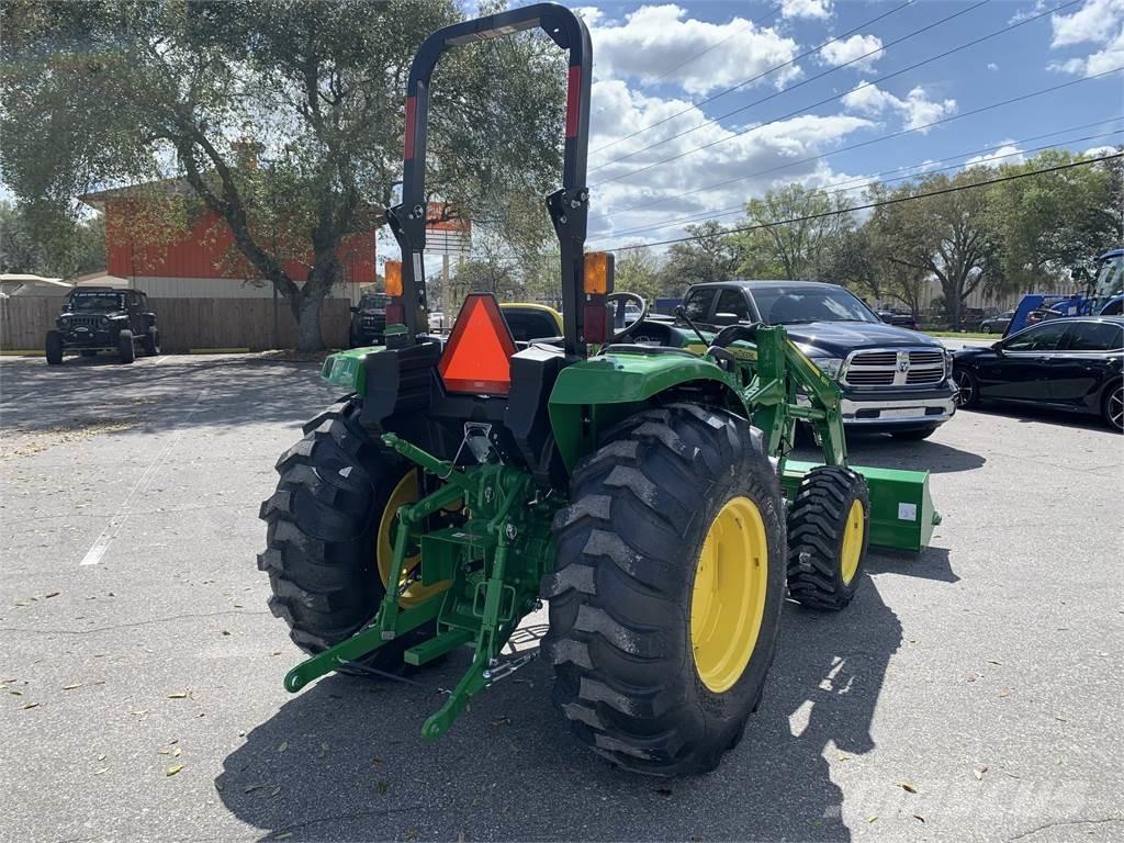 John Deere 4044M Traktorer