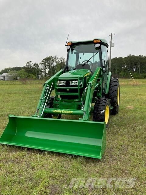 John Deere 4044R Traktorer