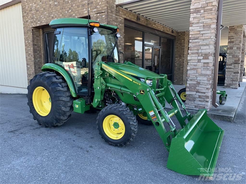 John Deere 4052R Traktorer