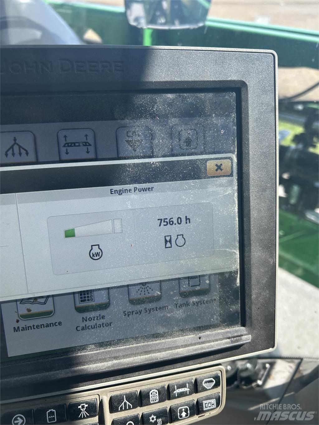 John Deere 408R Dragna sprutor