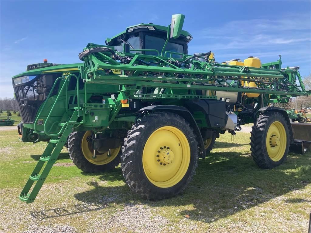 John Deere 410R Dragna sprutor