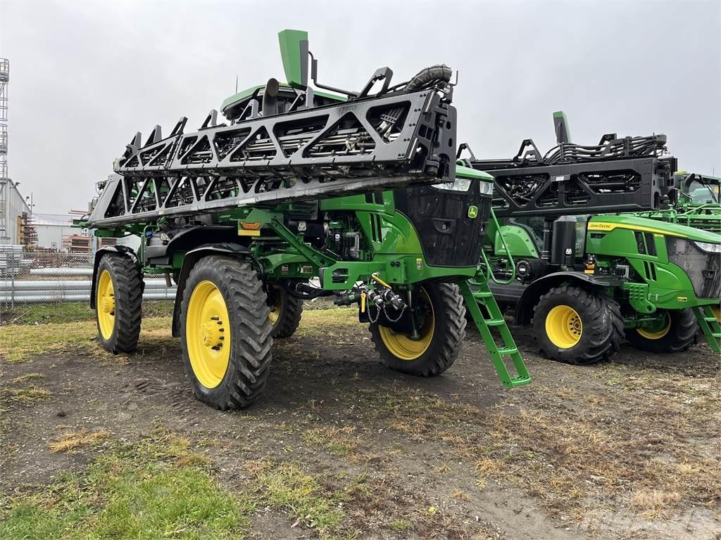 John Deere 412R Dragna sprutor