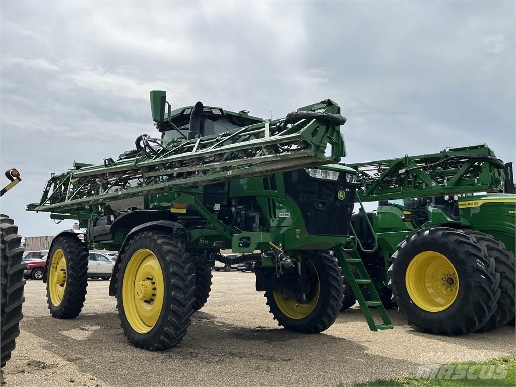 John Deere 412R Dragna sprutor