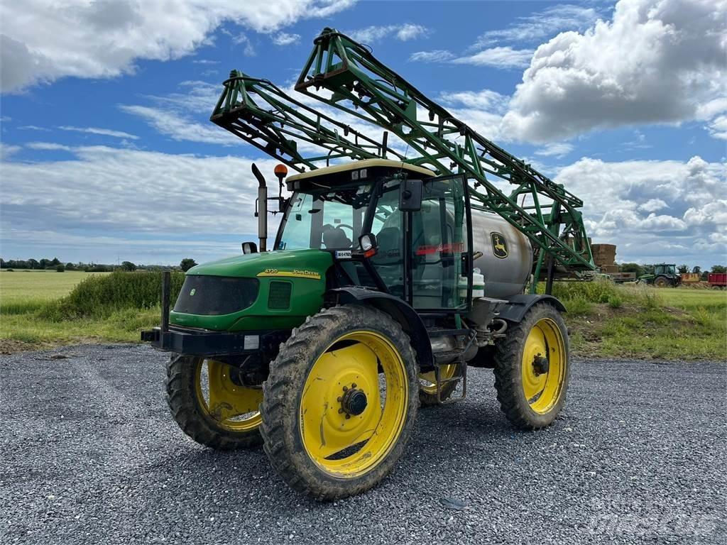 John Deere 4720 Dragna sprutor