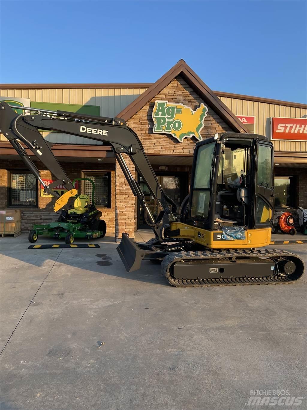 John Deere 50 P Minigrävare < 7t