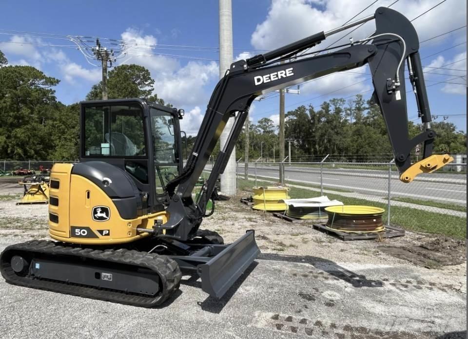 John Deere 50 P Minigrävare < 7t