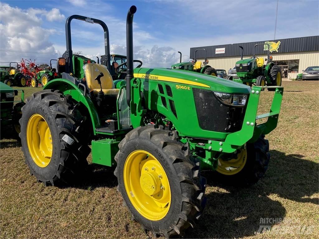 John Deere 5060E Traktorer