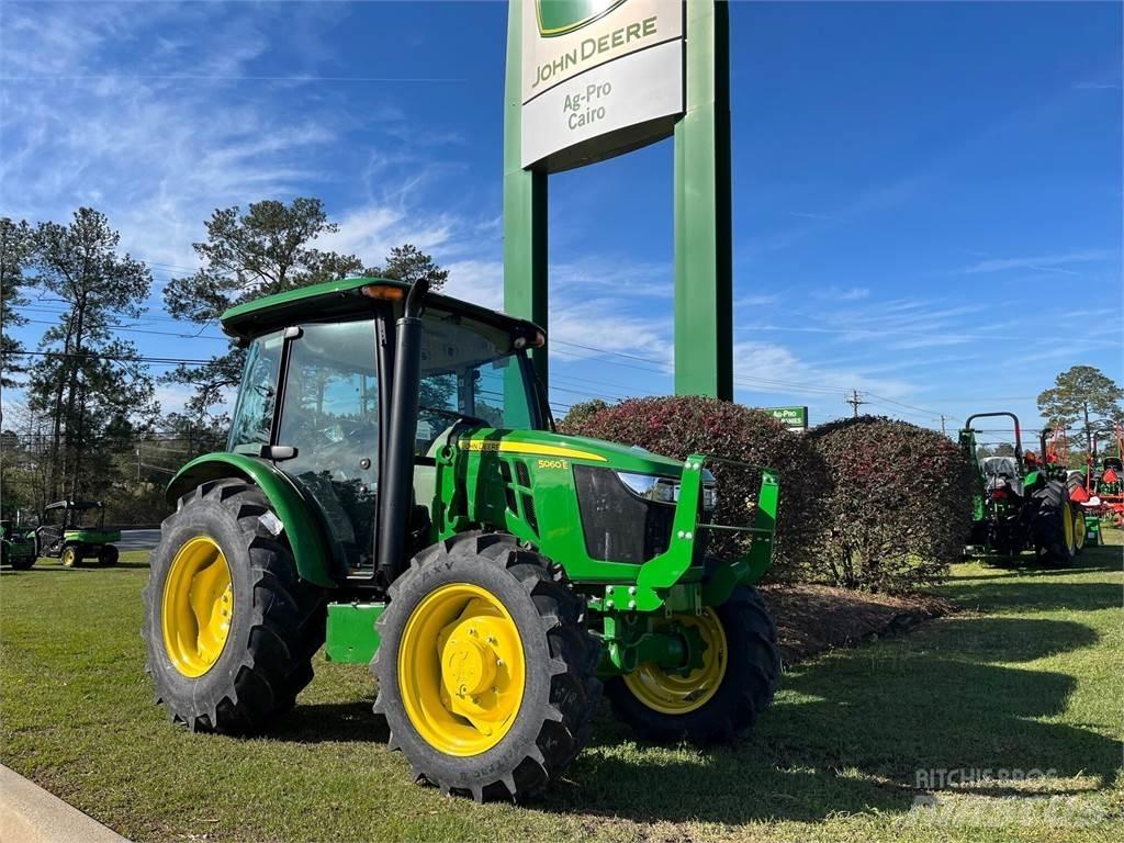 John Deere 5060E Traktorer