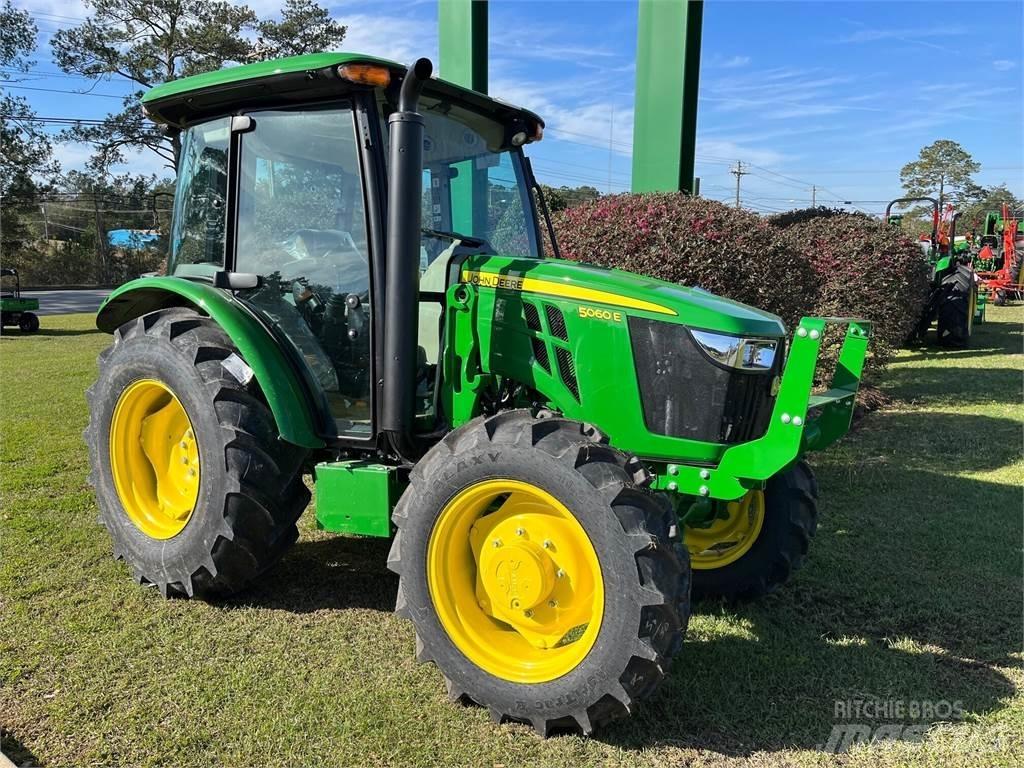 John Deere 5060E Traktorer