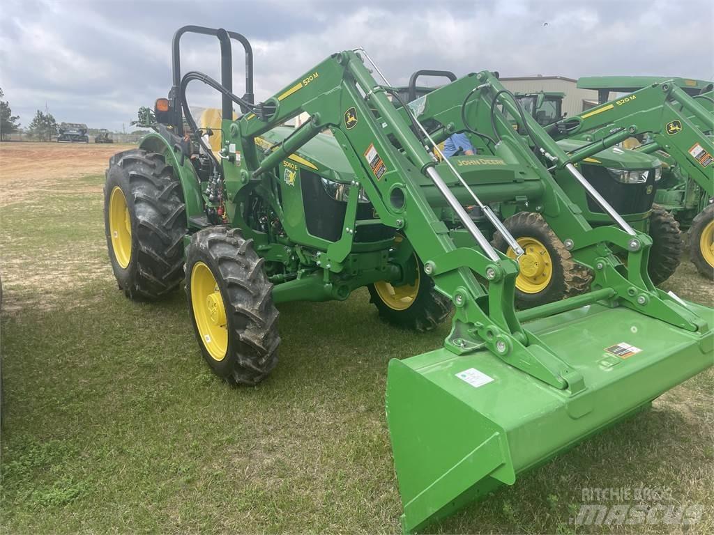 John Deere 5060E Traktorer