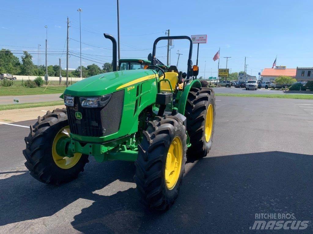 John Deere 5075M Traktorer