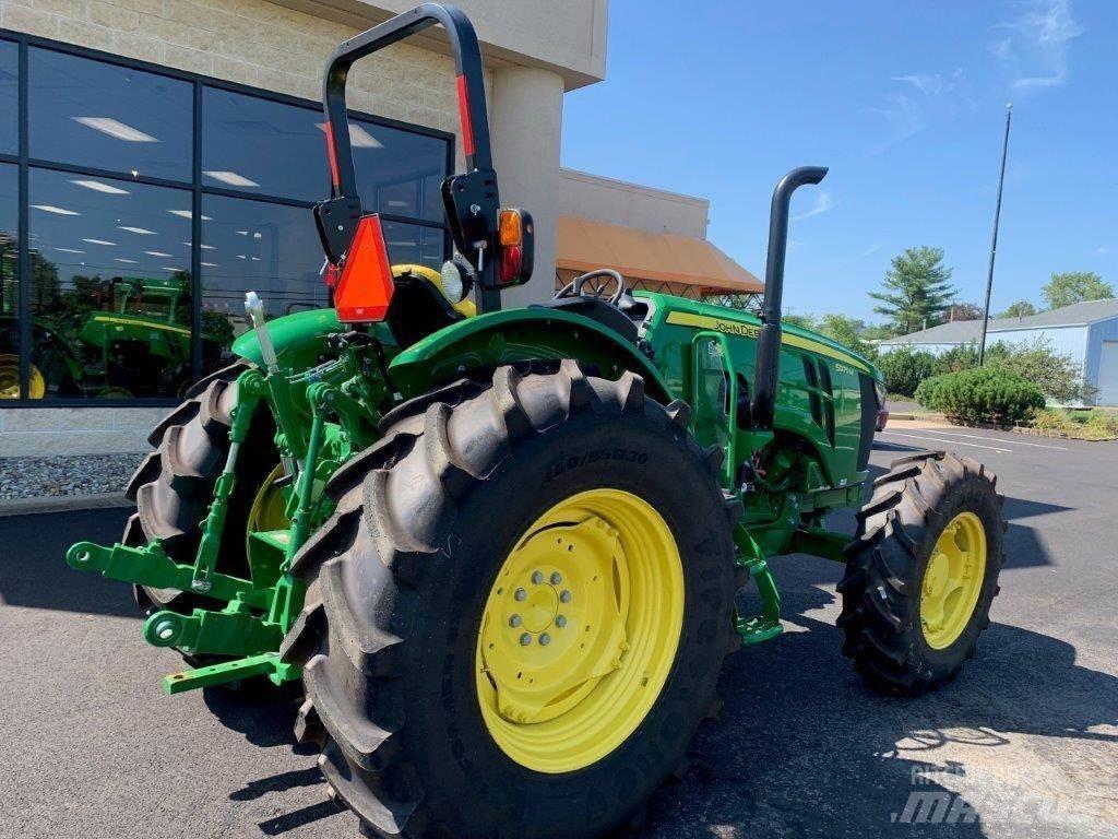 John Deere 5075M Traktorer