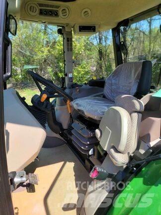 John Deere 5125M Traktorer