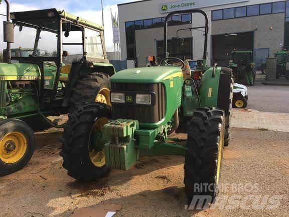 John Deere 5515 Traktorer