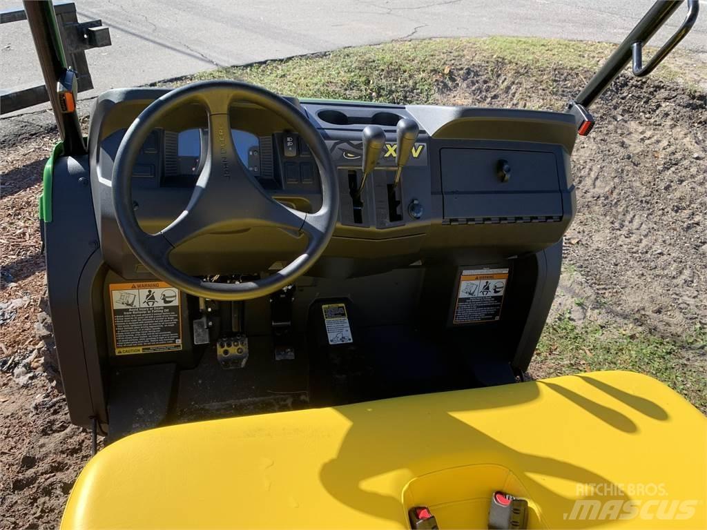 John Deere 590M Redskapsbärare