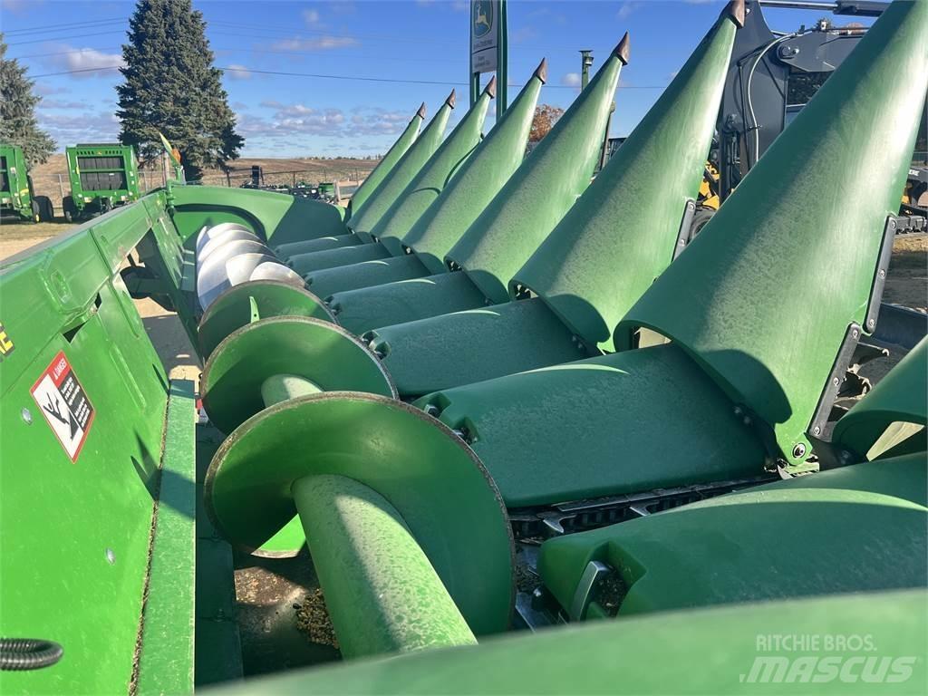 John Deere 608C Trösktillbehör