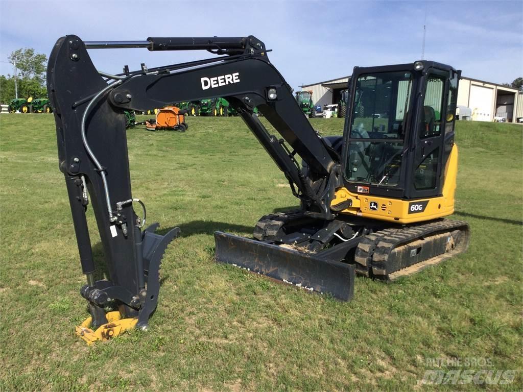 John Deere 60G Minigrävare < 7t