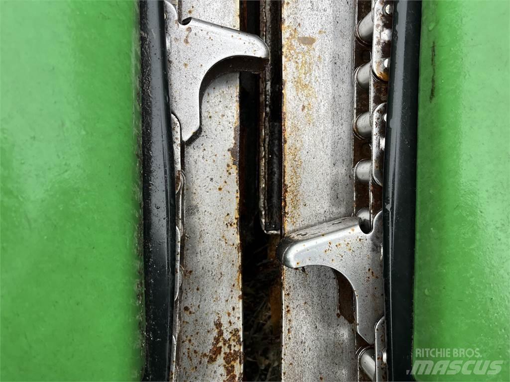John Deere 612C Trösktillbehör