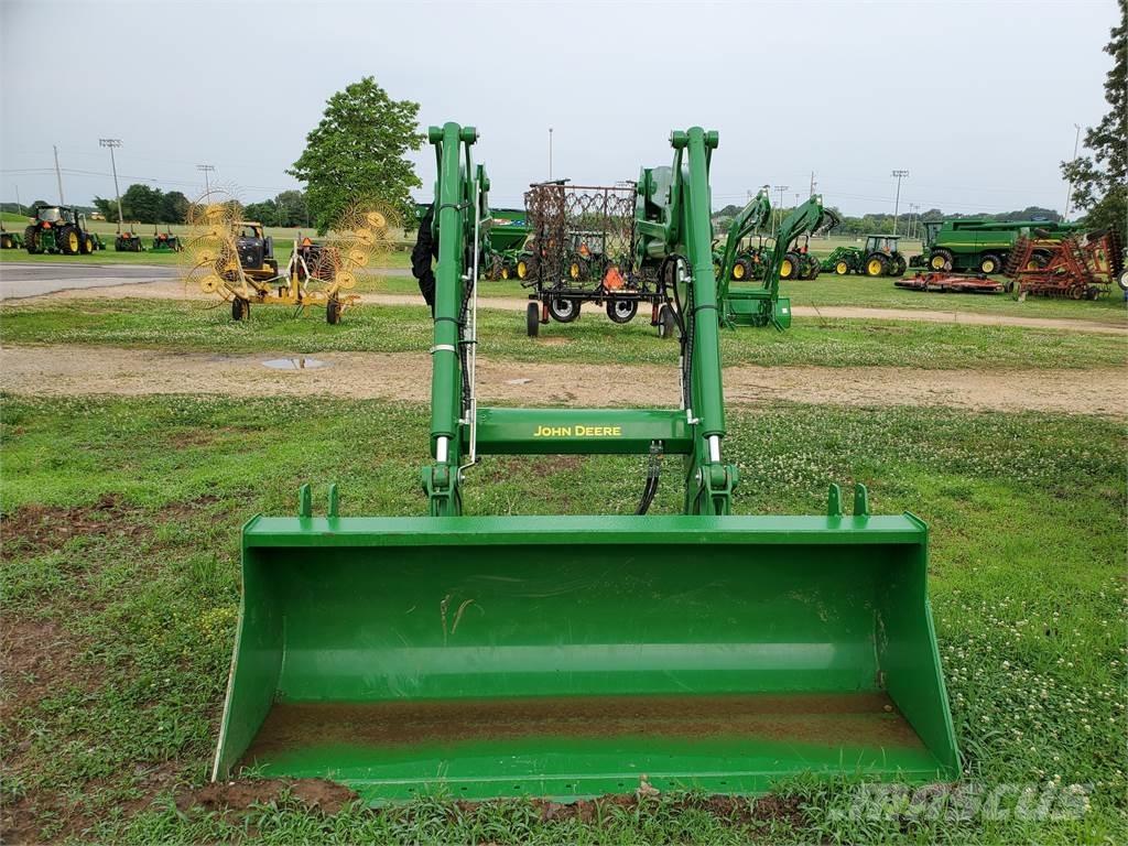 John Deere 620R Traktorer