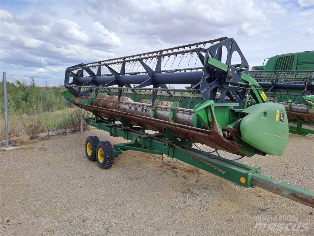 John Deere 620R Trösktillbehör