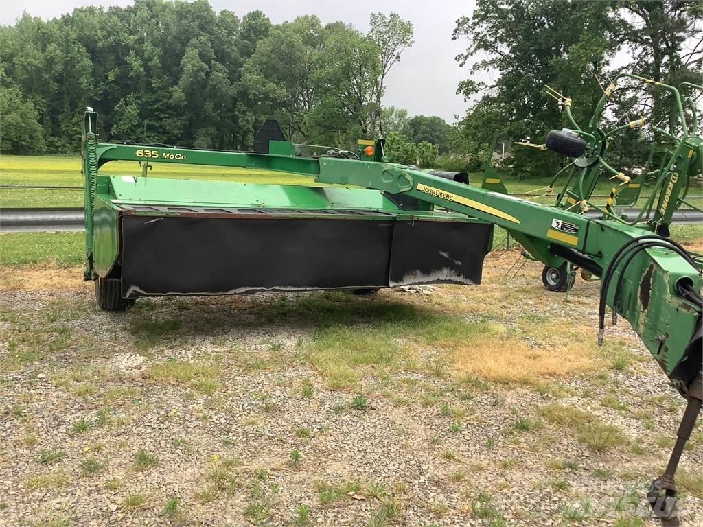 John Deere 635 Slåtterkrossar