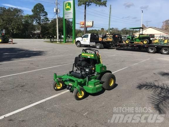 John Deere 648R Åkgräsklippare
